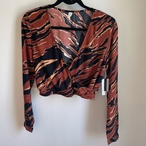 LAST CHANCE BP Nordstrom Burnout Tiger Stripe Cropped Long Sleeved Blouse Size S